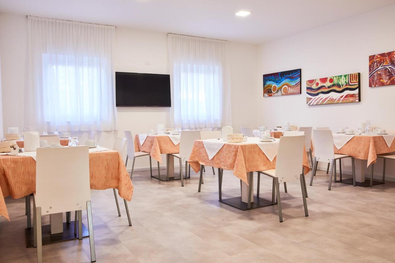 Le Vette Room&Breakfast Rovereto  Esterno foto